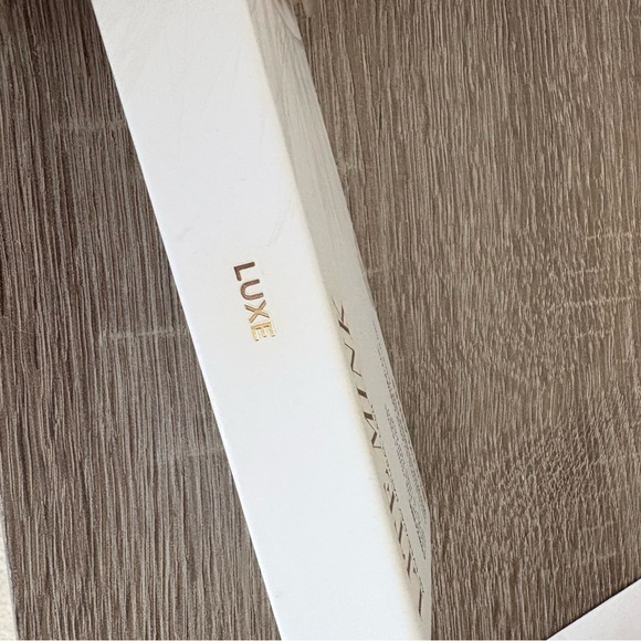 Lilly Lashes Black Wispy Lite Mink Lashes - Luxe - Picture 7 of 11